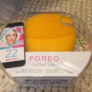 Foreo Facial Cleaning Brush